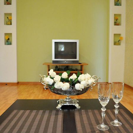 Apartment On Karbyshewa 1 Γκρόντνο Εξωτερικό φωτογραφία